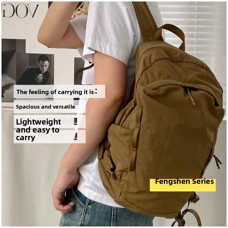 حقيبة ظهر خفيفة الوزن مقاومة للماء للمشي لمسافات طويلة، حقيبة محايدة بحمالتين للكتف سعة 4 لتر، بأسلوب بريطاني وإغلاق بسحاب، ...