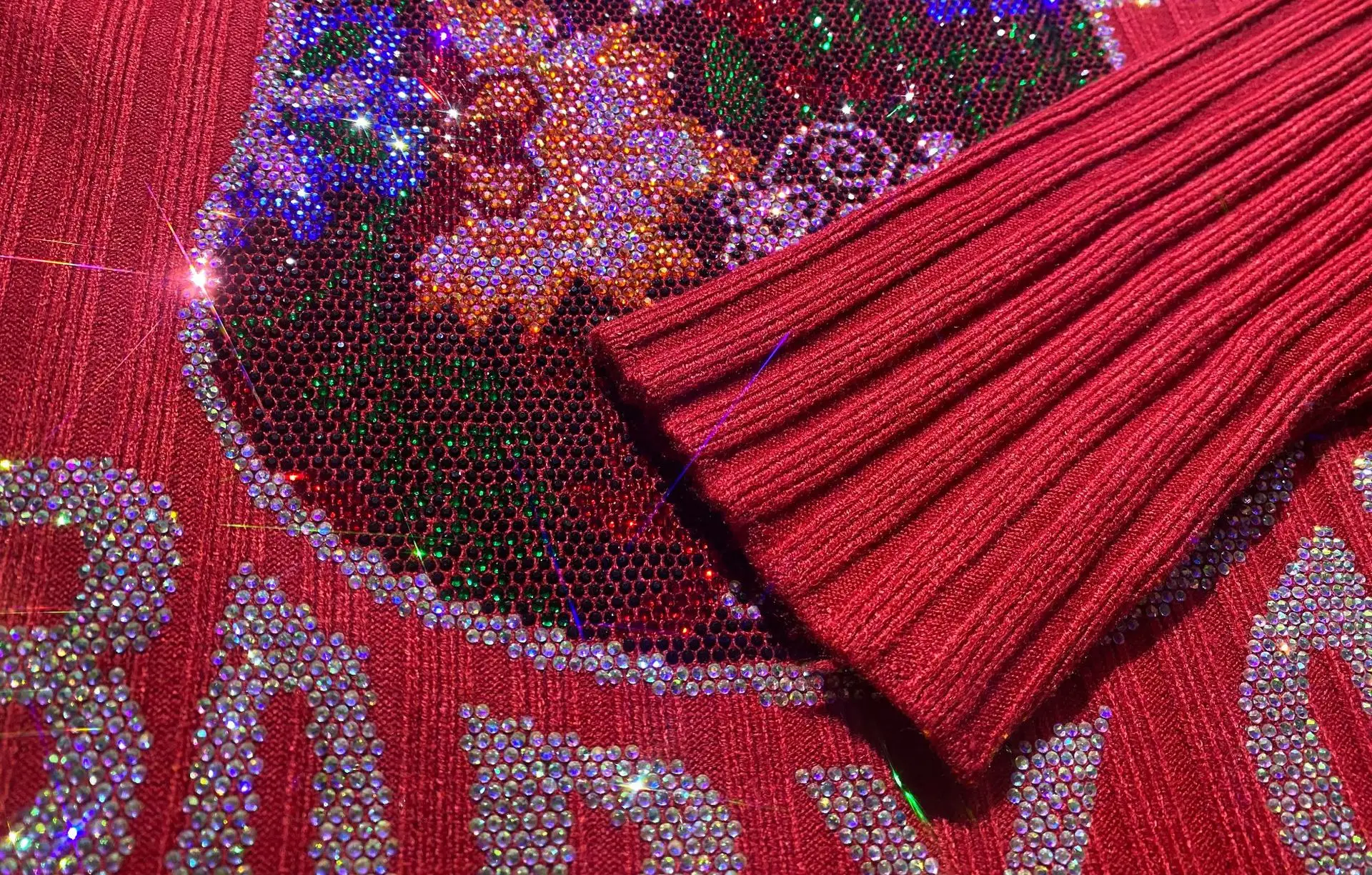 Sweter z cekinami, z motywem misia z kreskówki, dzianinowy, z golfem, elastyczny, damski, na jesień i zimę, jako bielizna lub odzież codzienna.