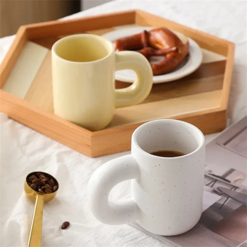 

260ml White dots Ceramic Cup Korean Style Fatty Mug Design Simple Coffee Mug Couple Gift Milk Tea Cups Porcelain Drinkware