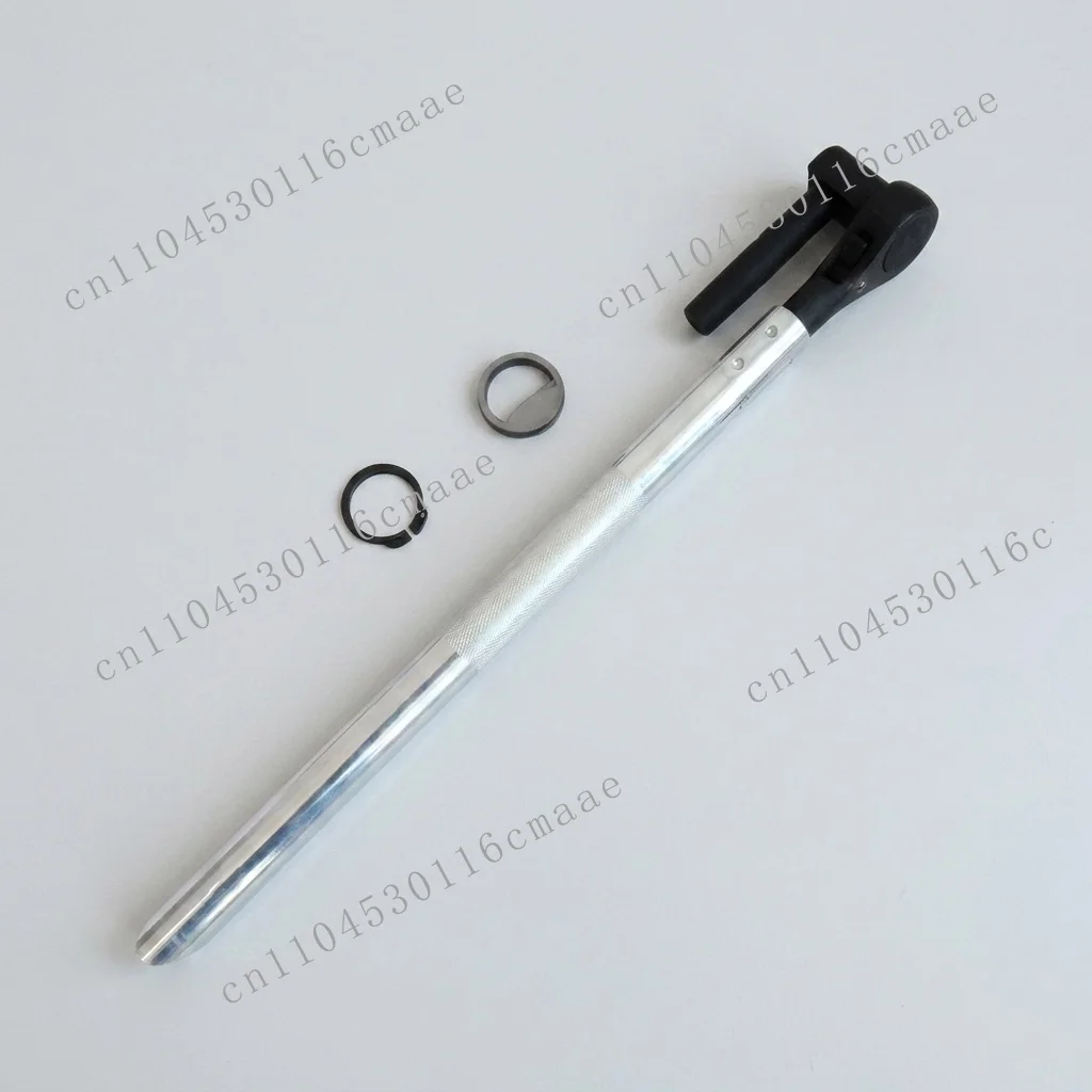 Anti-rust trolley rope tensioner wrench with curved ratchet head for lashing carts