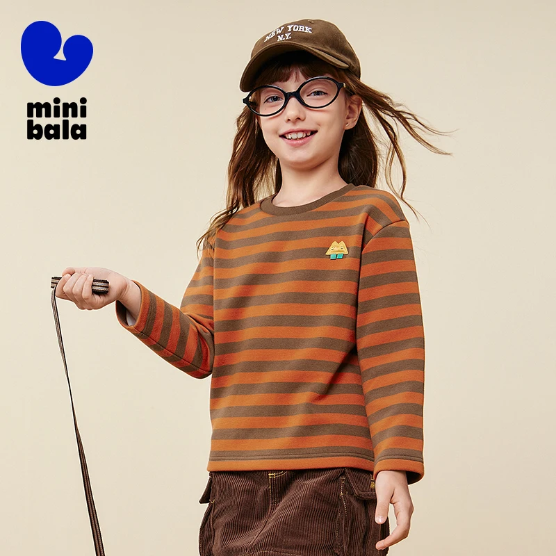 تي شيرت صغير بالا للأطفال بأكمام طويلة 2025 شتاء جديد ماص للرطوبة مبطن بالصوف قميص حراري مخطط