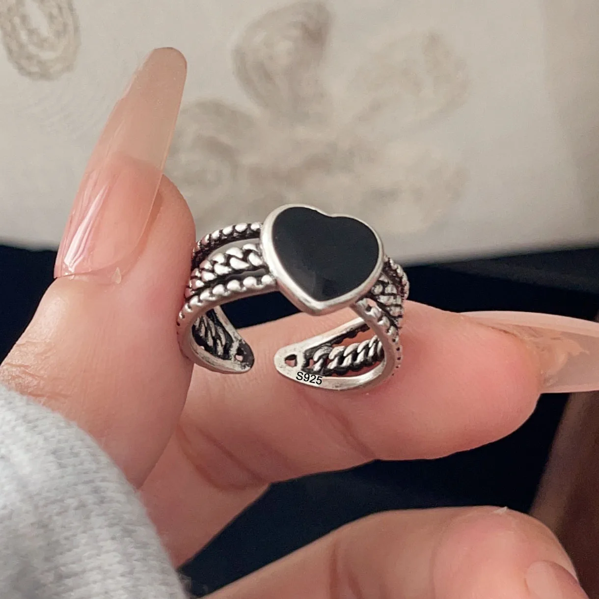 خواتم من الفضة الإسترليني عيار 925 للنساء مجوهرات راقية هندسية قابلة للتعديل على شكل قلب عريض كهدية لحفلات أعياد الميلاد