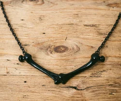 Gothic Black Femurs Bone Necklace Walking Dead Zombie Anatomical Skeleton Pendant Fashion Hot Charm Punk Jewelry