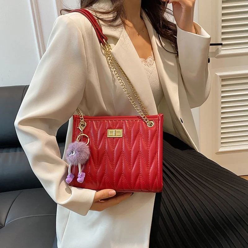 

Women's Crossbody-Bag Made Of Premium Leather Boasting Trendy High-End Paris Spacious Soft Daily Modern Look​