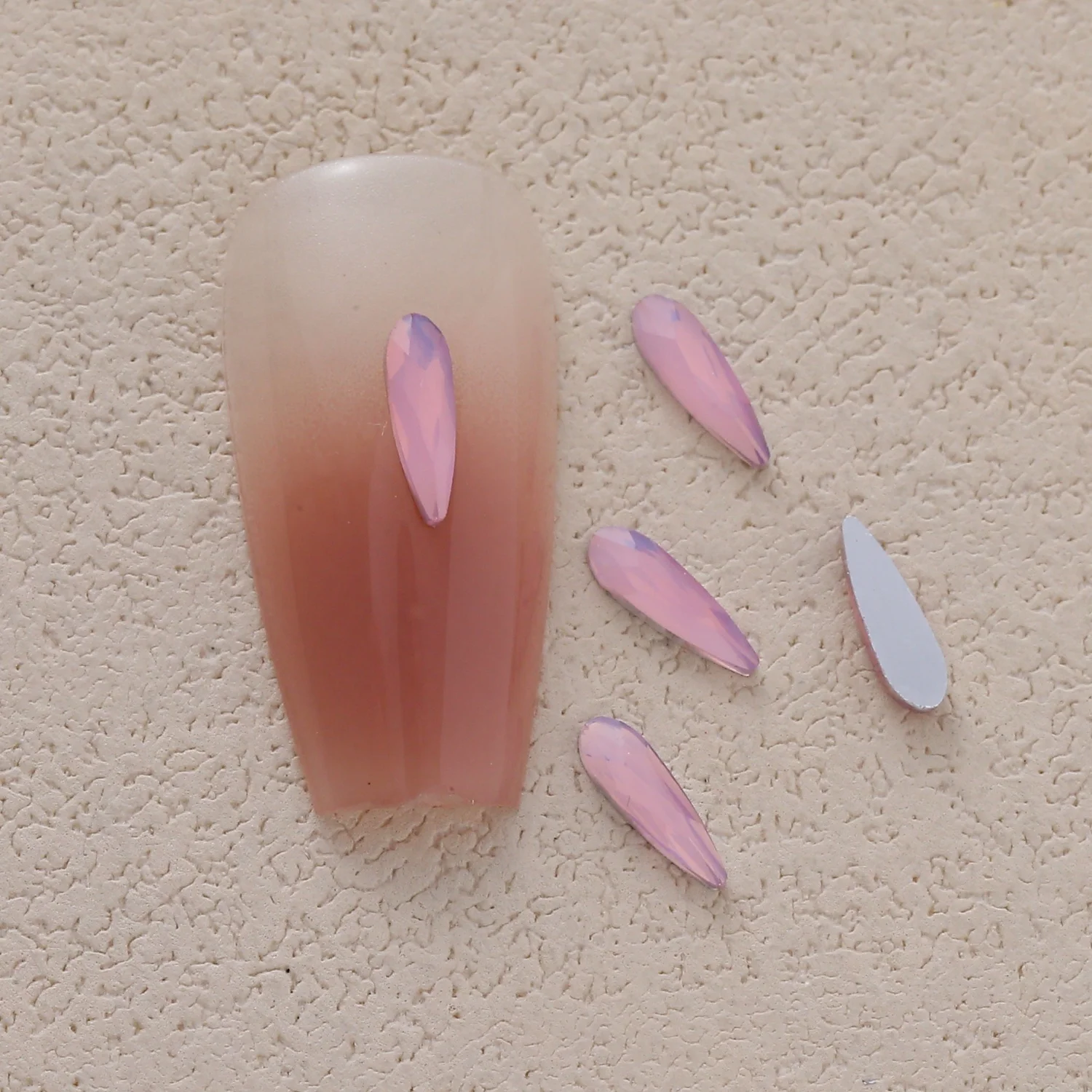 100pcs/Pack Pink Opal Drop Heart Mixed Shaped Resin Rhinestone Fancy Style Shiny 3D Manicure Nail Art Decoration Charms Jewelry