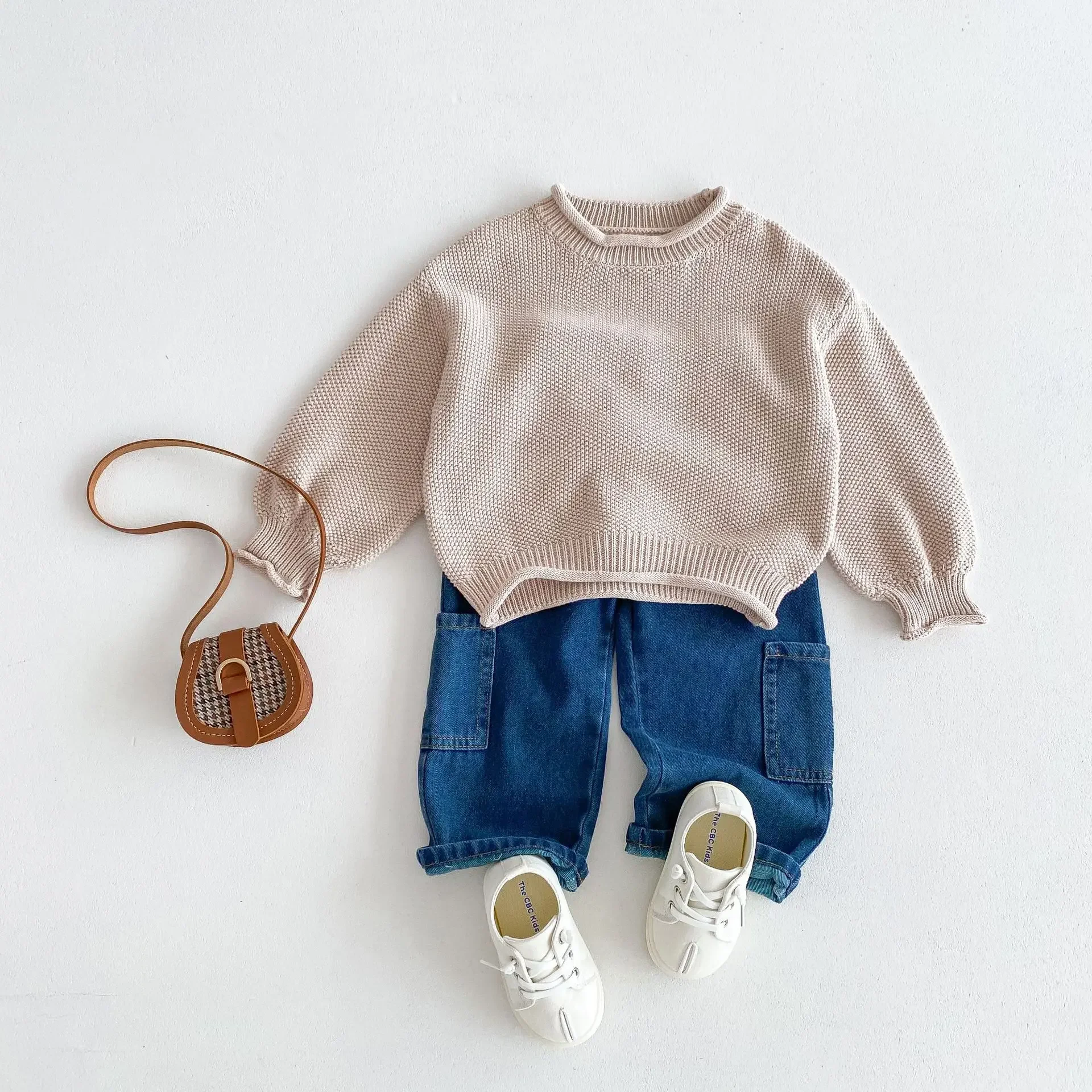 

Autumn 2024 New Korean Children Sweater Personalized Rolled Edge Lantern Sleeve Children Knitted Pullover Sweater