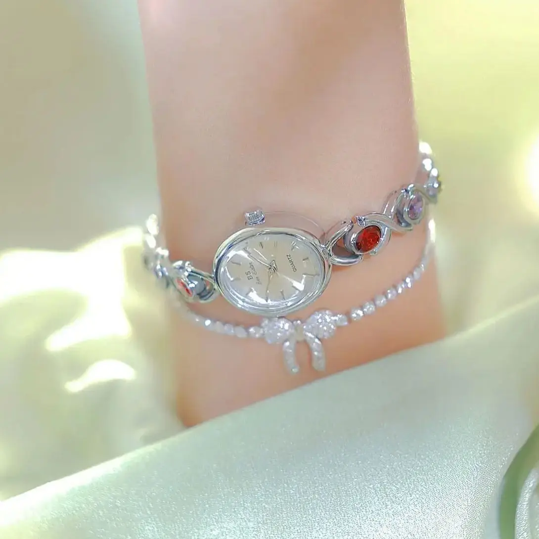 ساعات السيدات الفاخرة الأزرق الماس أساور الراقية العلامة التجارية النساء ساعة اليد أنيقة الذهب والفضة الساعات لسيدة صديقة