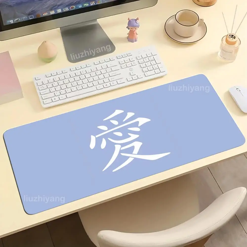 Tappetino per mouse con lettera cinese Amore Tappetino per tavolo da gioco per ufficio di grandi dimensioni Tappetini per tastiera con bordo antiscivolo in gomma XXL Tappetini da scrivania lunghi