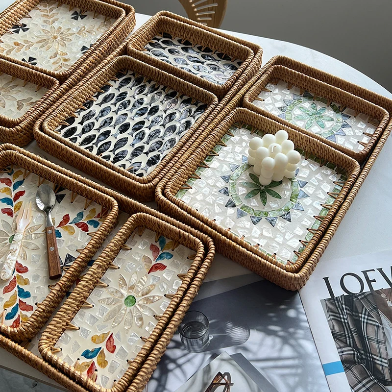 Handmade rattan-woven shell-colored storage tray for home use in the living room, light luxury picnic snack, dried fruit, tea cu