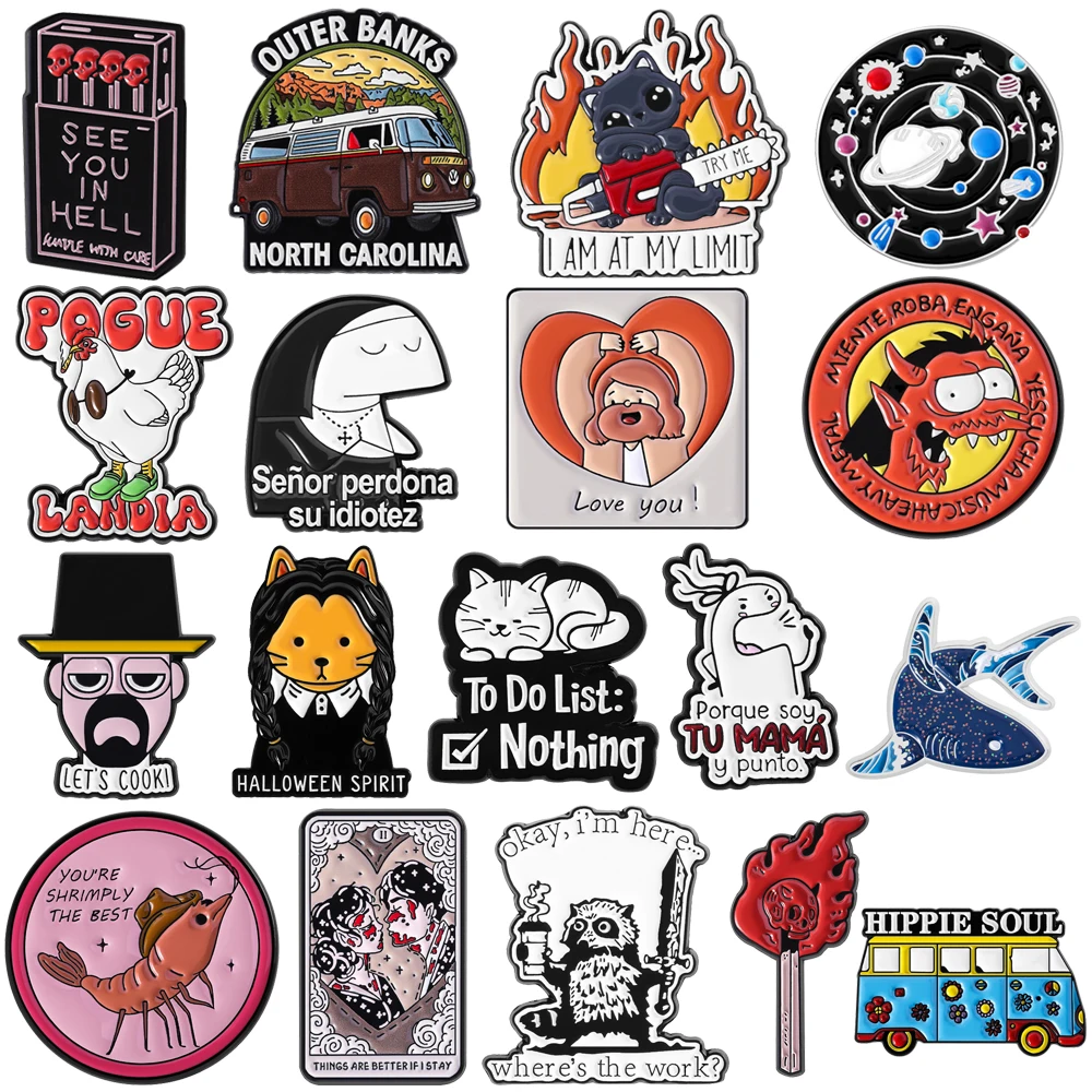 

Cartoon Outer Banks Car Enamel Brooches Chainsaw Cat Pins Dragon Chef Whale Shrimp Sword Raccoon Cute Animal Badge Jewelry Gift