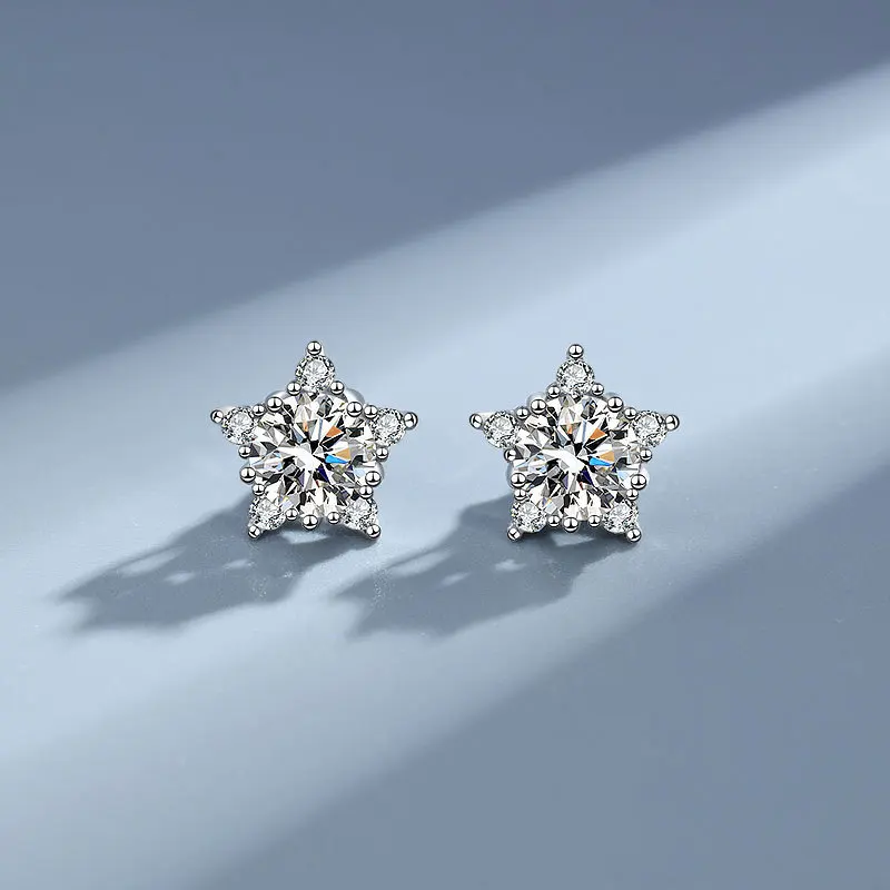 

Platinum Korean-Style Snowflake-Set Moissanite Diamond Stud Earrings
