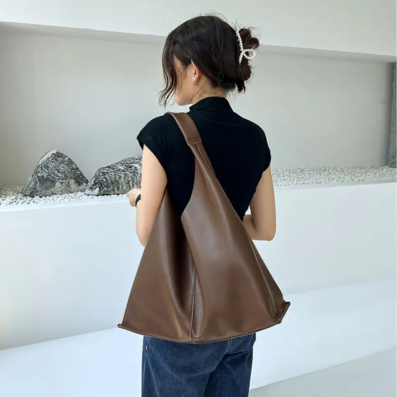 UKF 2024 Women\'s Tote Handbag Retro Casual Commuter Bag Handheld Underarm Shoulder Bags For Women Top Handle Bag Bolas Armpit