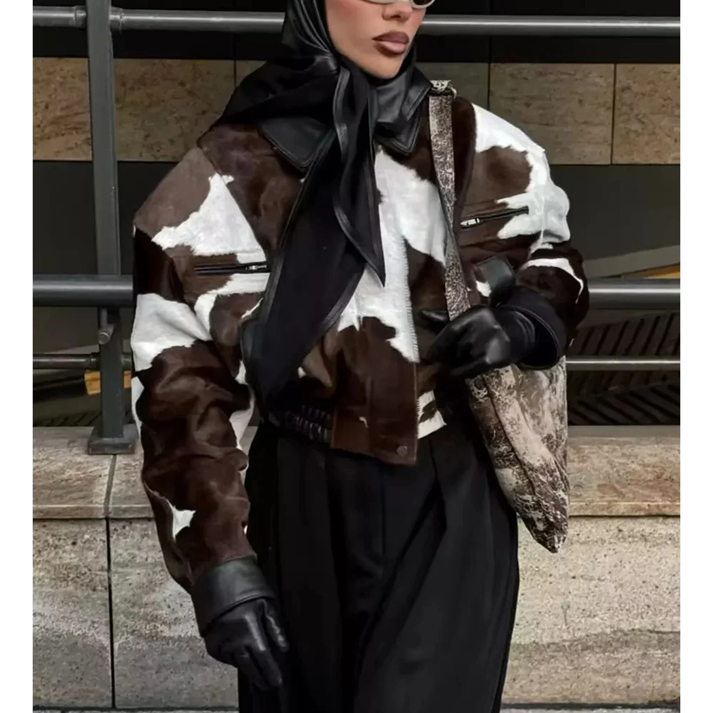 خريف شتاء جديد المرأة الأمريكية الشارع Sle الوجه طوق طويل Sve المرقعة بولي Leather الجلود ort Jaet معطف ألياف البوليستر