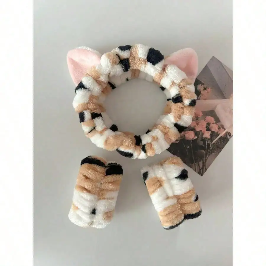 

3Pcs Adorable Cat Ear Headband & Wristband SetFacial Cleansing and Makeup Routine Skincare Process -Valentine’s Day Gift for Her