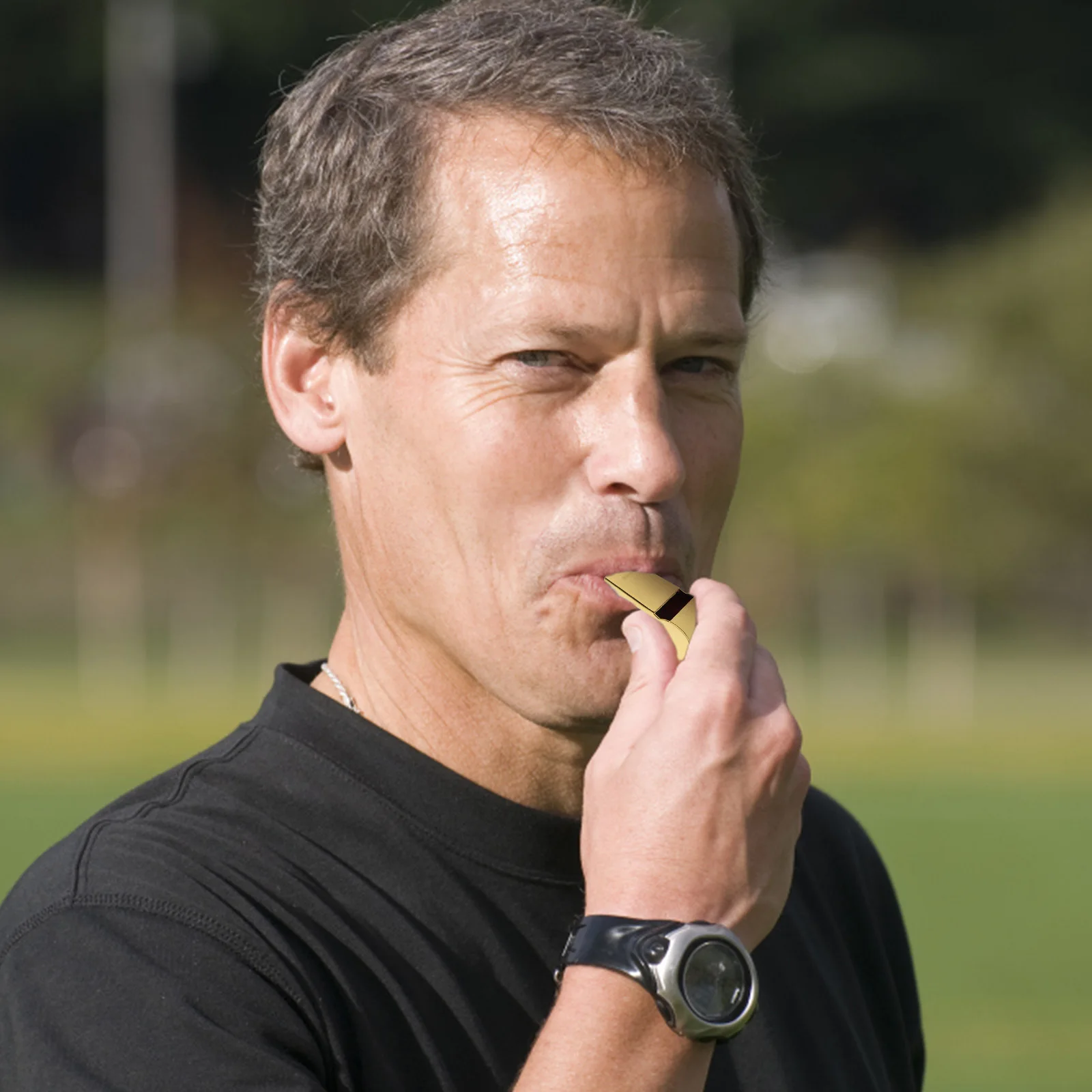 

2 шт. свисток из нержавеющей стали, высокая прочность, пробковый вырез, 120 дБ, звуковой спортивный рефери, многофункциональный свисток со шнурком