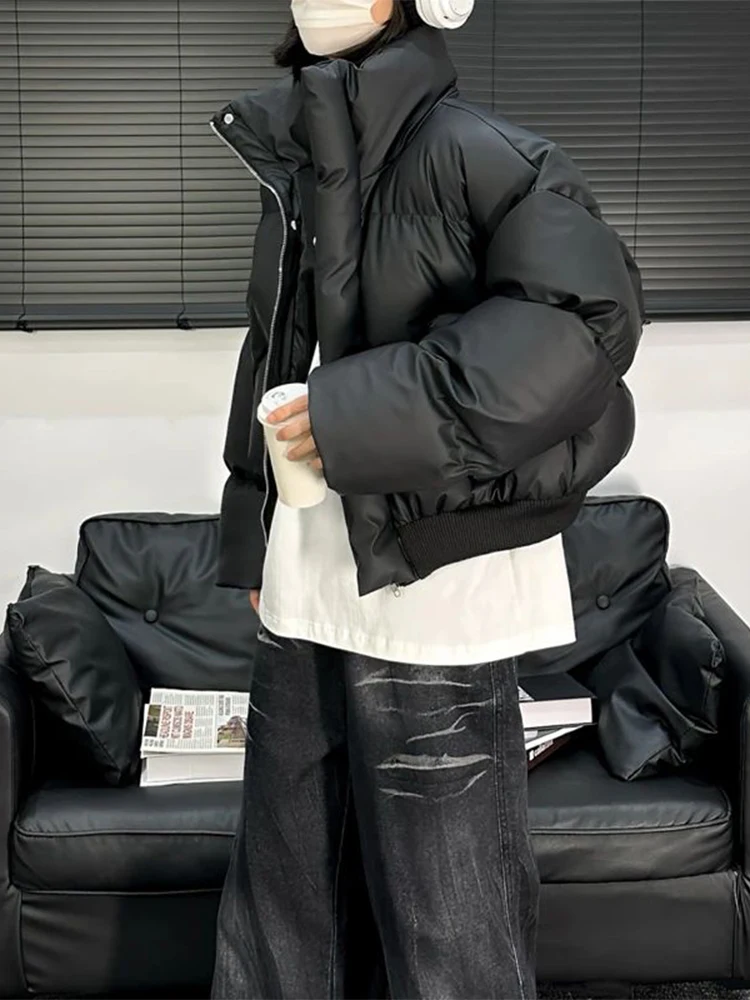 

Black Short Thickened down Cotton Jacket Men's Winter American High Street Bread Style Coat Standard Fit Casual Polyester Fiber