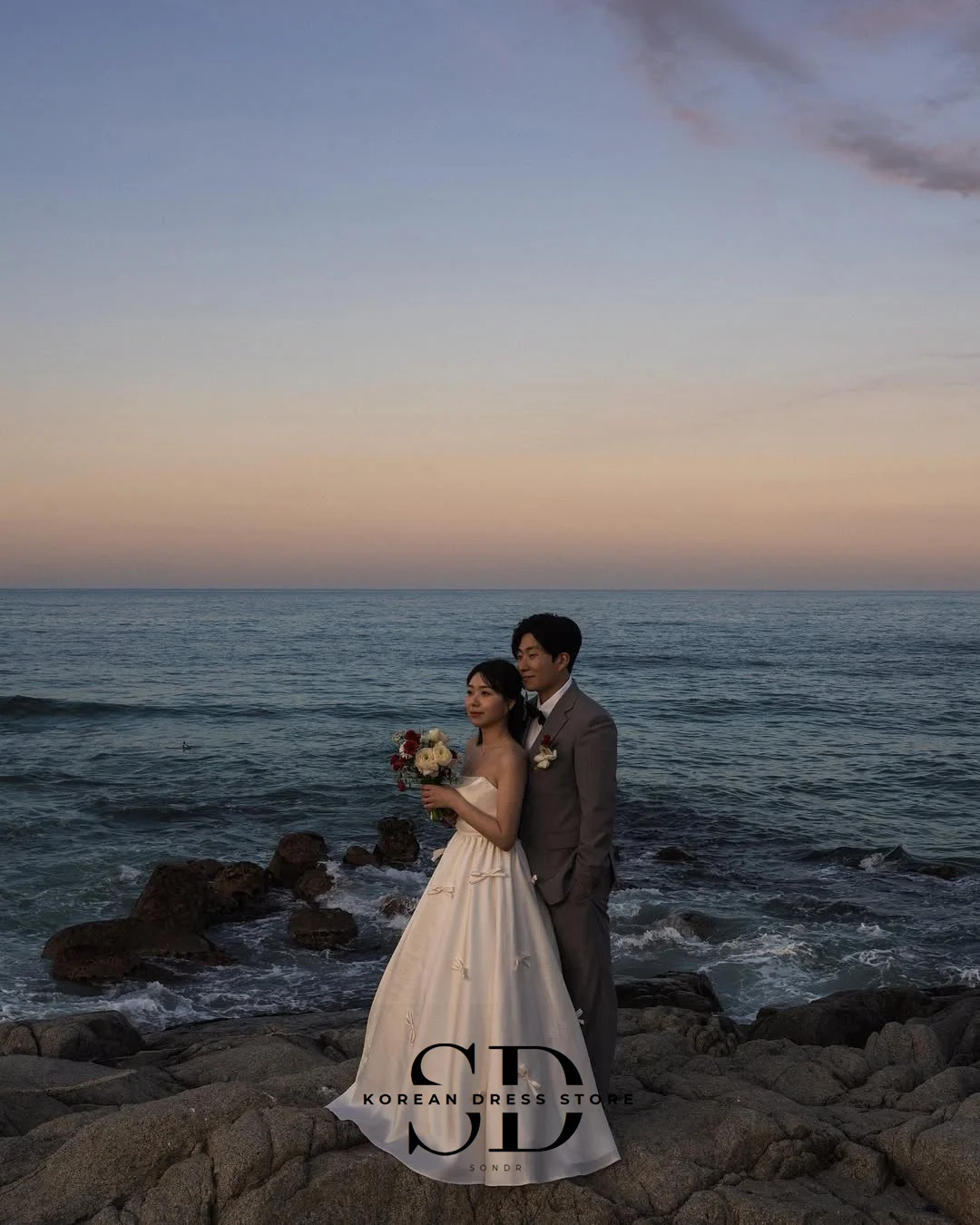 Sondr 2025 Lovely Korean Wedding Dresses Strapless Bow Silk Satin Self-Wedding Dress Photo Shoot Customized Corset Bridal Gown