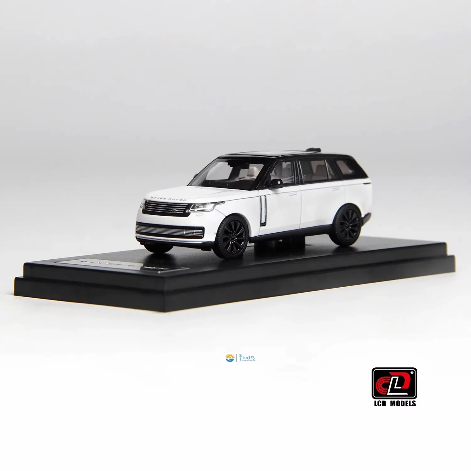 LCD 1/64 Land Rover Range Rover Ultimate Genesis Long Radstand Edition Diecast Legierung Auto Modell Statische Auto Modelle Junge Spielzeug Geschenk