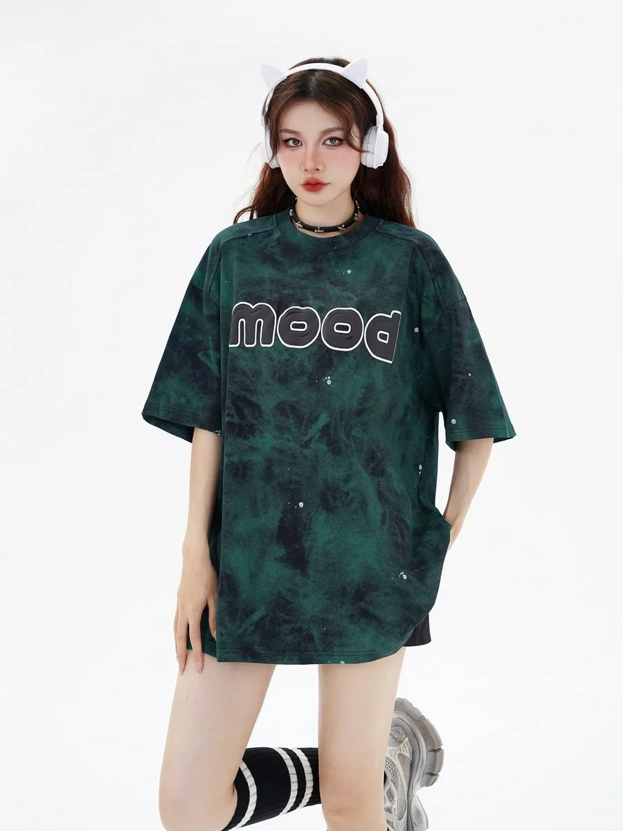 

Distressed Grunge Gothic Women's Oversize T-shirt Academia Spot Suede Foaming Graphic T Shirts Summer Tops Tees for Women Men