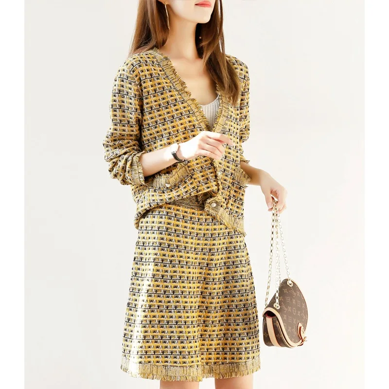 Fashion and Casual Women's Set 2025 Autumn and Winter Korean Version New Knitted Cardigan Top and Skirt Two-piece Set