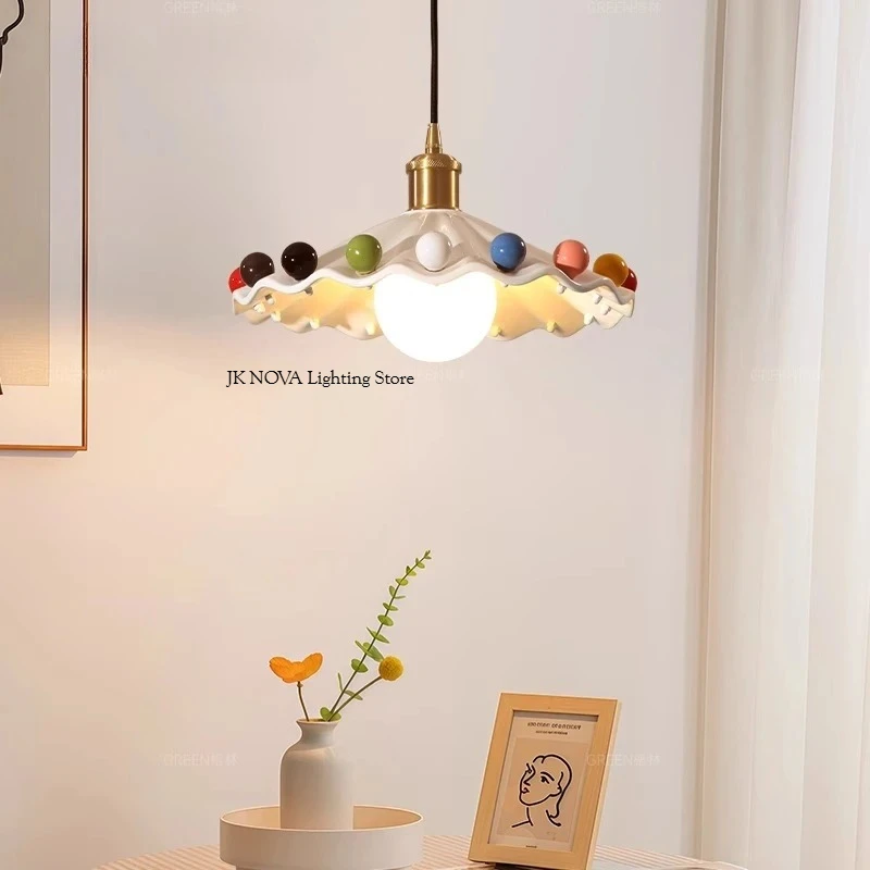 Nordic Cream Style Creative Restaurant Bar Bar Small Pendant Designer French Middle Ancient Style Bedroom Bedlight