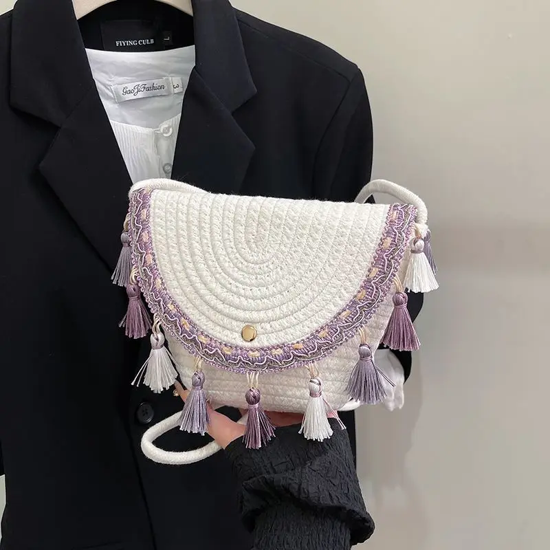 

Summer Seaside Vacation Forest Series Woven Bag for Women Bohemian Ethnic Style Straw Woven Mobile Phone Bag