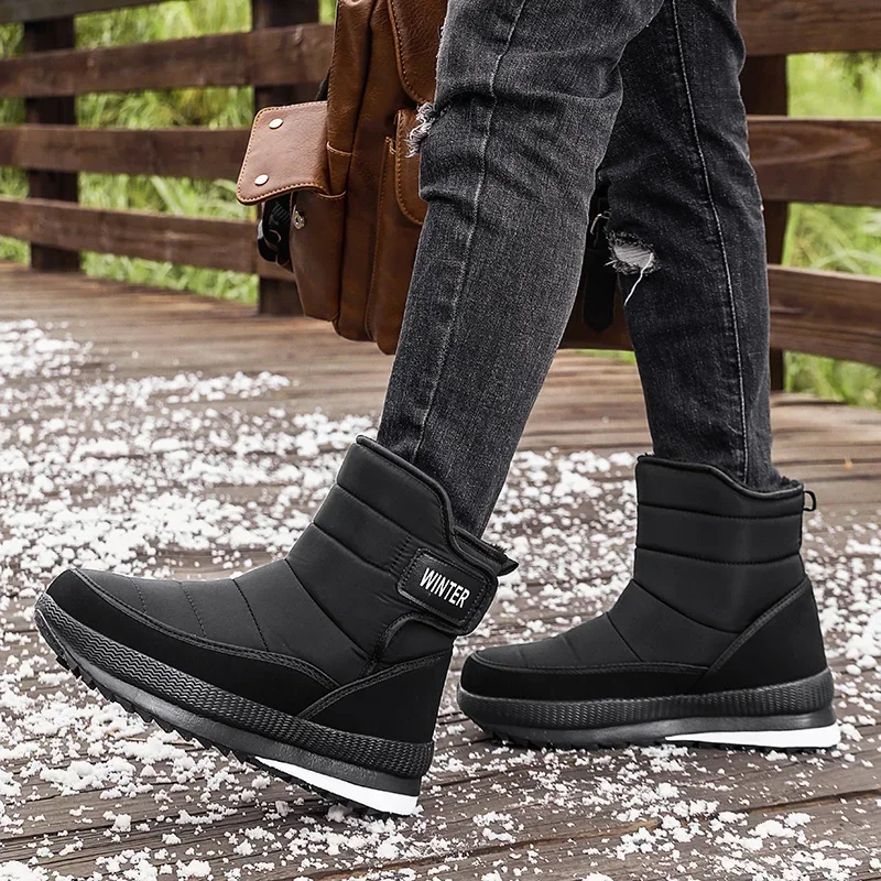 New Men's Winter Boots Warm Plush Snow Boots High Quality Waterproof High-Top Men's Ankle Boots Outdoor Men Hiking Boots Sneaker