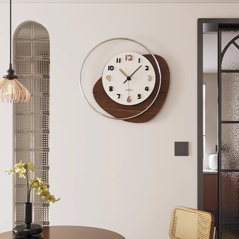 Home Decor Chinese Wall Clock Modern Design Clock for Living Room Decoration European Style Retro Minimalist Silent Clock