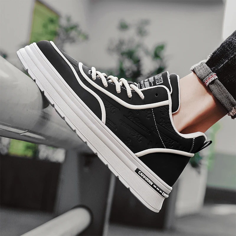 2025 ربيع جديد أحذية رجالي موضة الإغاثة النحت أحذية رياضية كاجوال الرجال جولة تو أحذية العمل أحذية رياضية مريحة للمشي #2