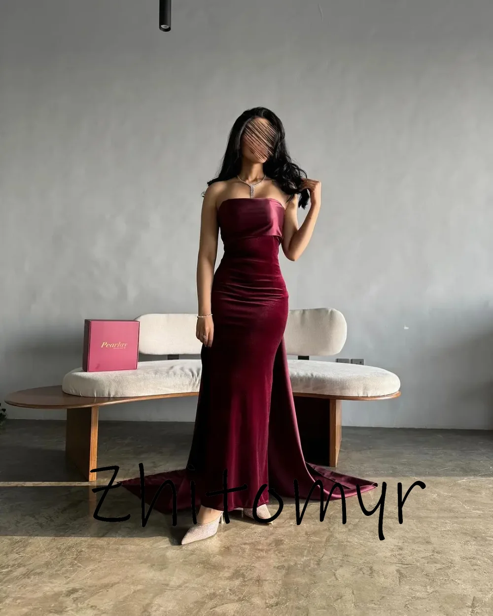 Elegant V-Neck Strapless Evening Dresses Wedding Ankle Length Sweep Train Red Satin Sleeveless Celebrity Party Gowns