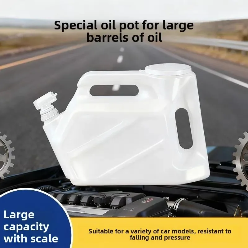 1Pc Large Capacity Plastic Engine Oil Can With Scale Nozzle For 4S Auto Workshop Vehicle Repair Maintenance Spare Part