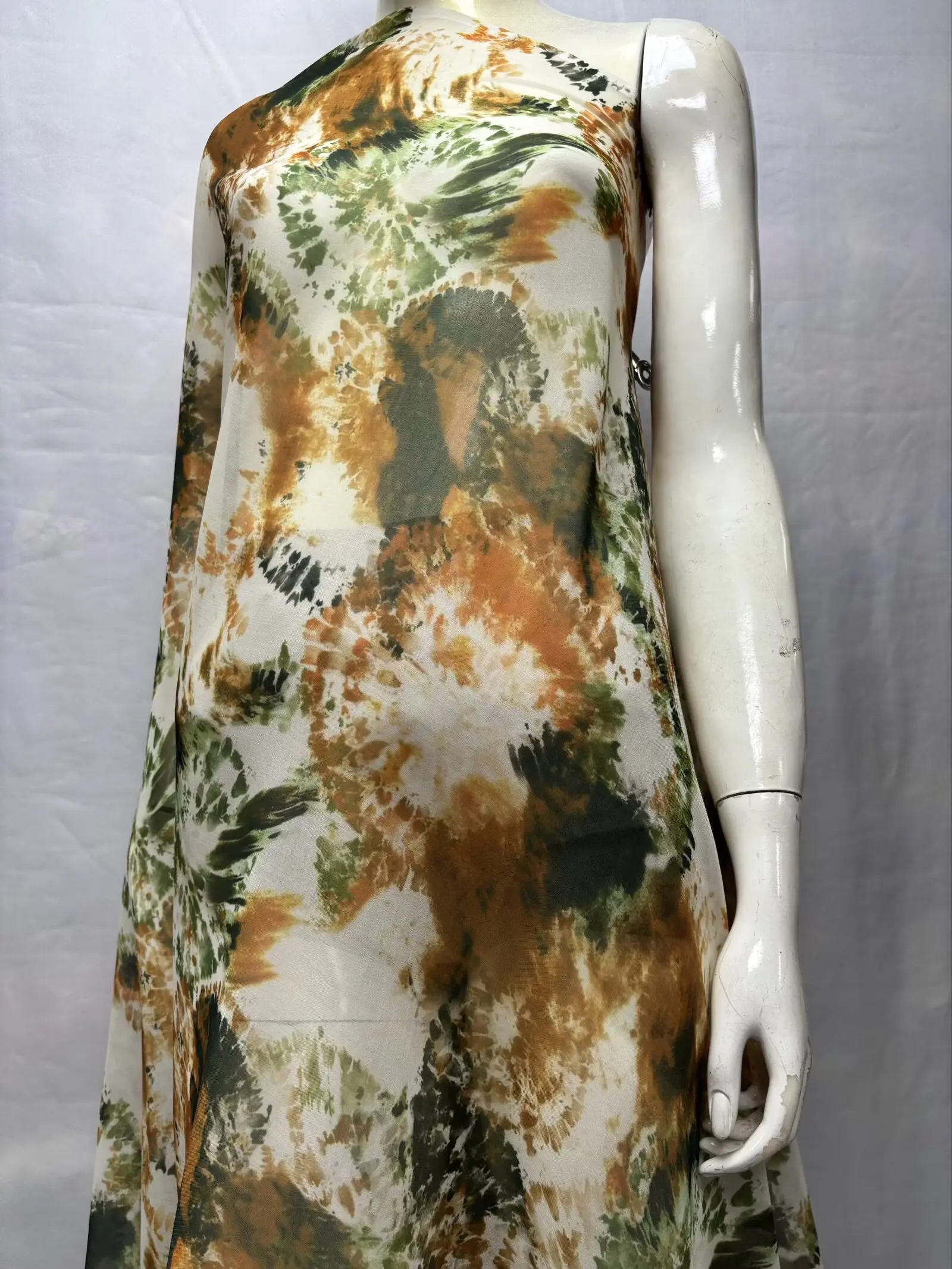 2023 Summer New advanced 100% Cotton Printed Fabric Soft Comfortable Tulle Cotton Material Suitable for Summer Dress ZG518-1