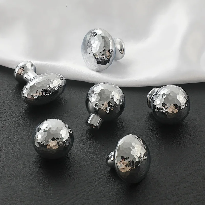 Luxury Brass Furniture Handles Hand-forged Hammer Silver Cabinet Handles Door Drawer Knobs Round Kitchen Wardrobe Cupboard Pulls