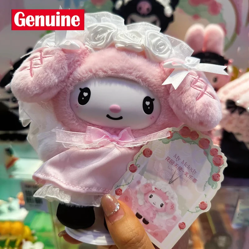 

Новая оригинальная серия Sanrio персонажей Angel Garden, слепая коробка Kuromi, виниловые подвески, декор для кукол, загадочная коробка, игрушки, подарки на день рождения
