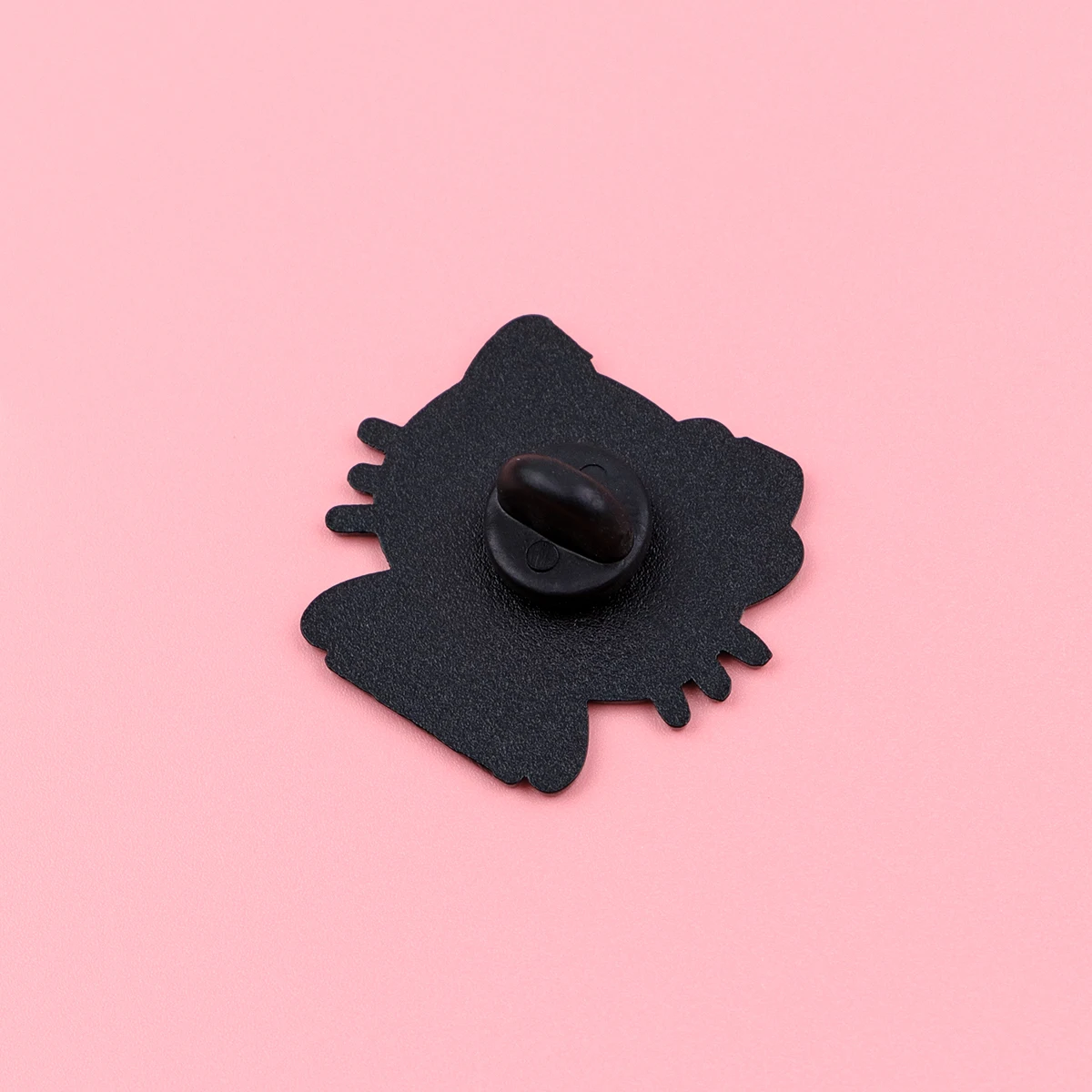 10 Uds. Pin esmaltado de Anime, insignia de gato bonito en mochila, alfileres de solapa, broches de cosas geniales para chaquetas, accesorios de Cosplay