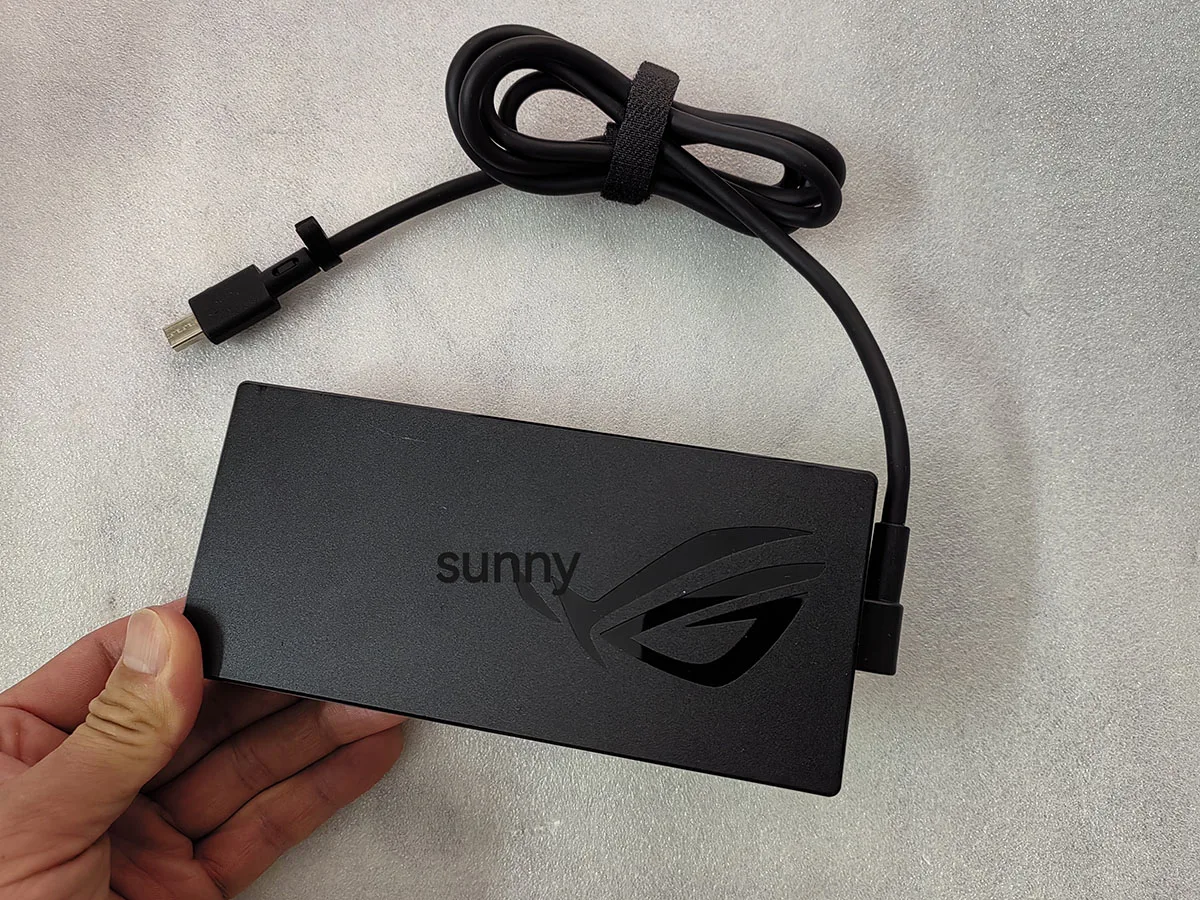 OEM ADP-240EB B 20V 12A AC Adapter Rectangle Conn 240W For ASUS ROG Zephyrus G16 (2025) GU605 GU605CW-XS98 RTX5080 Laptop