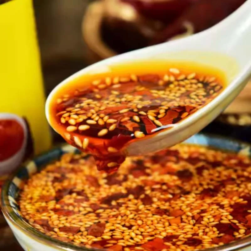 CuiHong صلصة الفلفل الحار الحمراء الحارة 88.25 أونصة (2500 جرام) * 1 عبوة متخصصة من زيت الفلفل الأحمر زيت الفلفل الحار Liangpi صلصة الخضار المختلطة