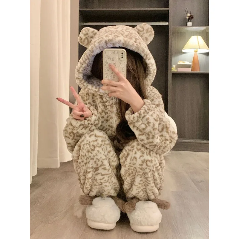 

Loungewear Set Cute Warmth Comfort Soft Large Size Coral Fleece Pajamas Women's Wintertime New Style Winter Thickening Type