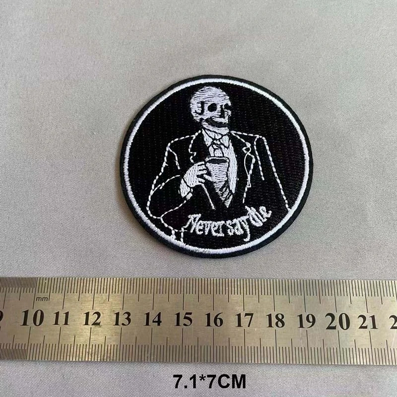 6 Stück/Schwarze Stoff-Applikationen, runde Abzeichen, Kleideraufkleber, Wolf, Pinguin, Bergmotiv, aufbügelbare Patches für Kleidung, Rucksack – Detail 11