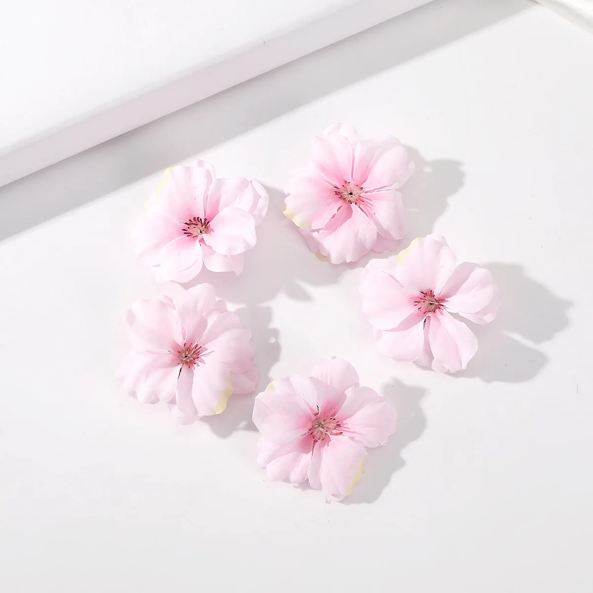 5/6 Sunflower Hair Clips Side Hair Clips Cute - Daisy Flower Butterfly Hair Clips Duck billed Hair Clips Women's Hair Accessorie image 3