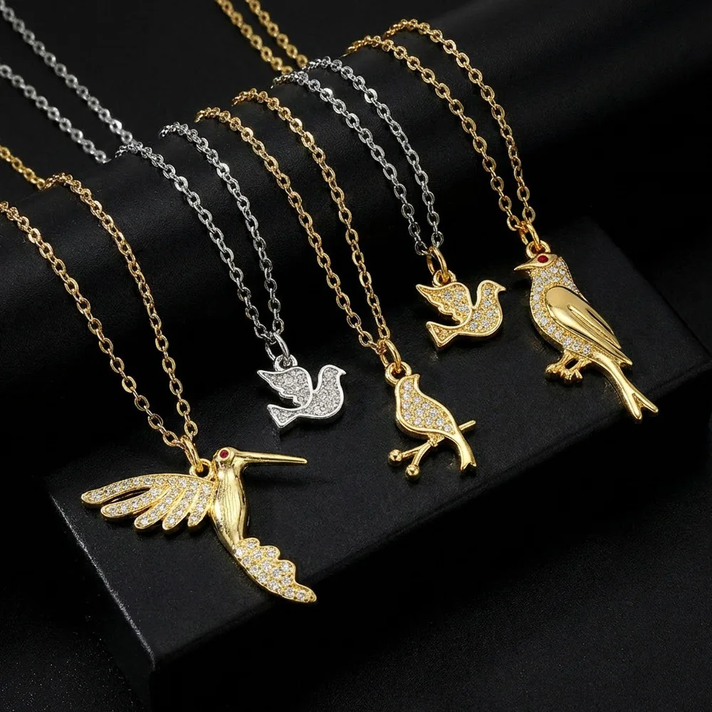 Chinese Style Lucky Blessing Bird Pendant Necklace For Women Copper Micro Inlaid Zircon Hummingbird Dove Clavicle Chain Trendy