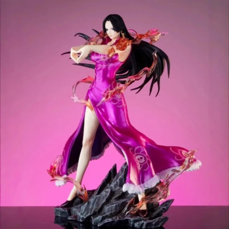 ワンピース 24 センチメートルボア・ハンコックアニメキャラクターモデル GK アクションフィギュアハートサイン像周辺おもちゃデスクトップ装飾少年ギフト