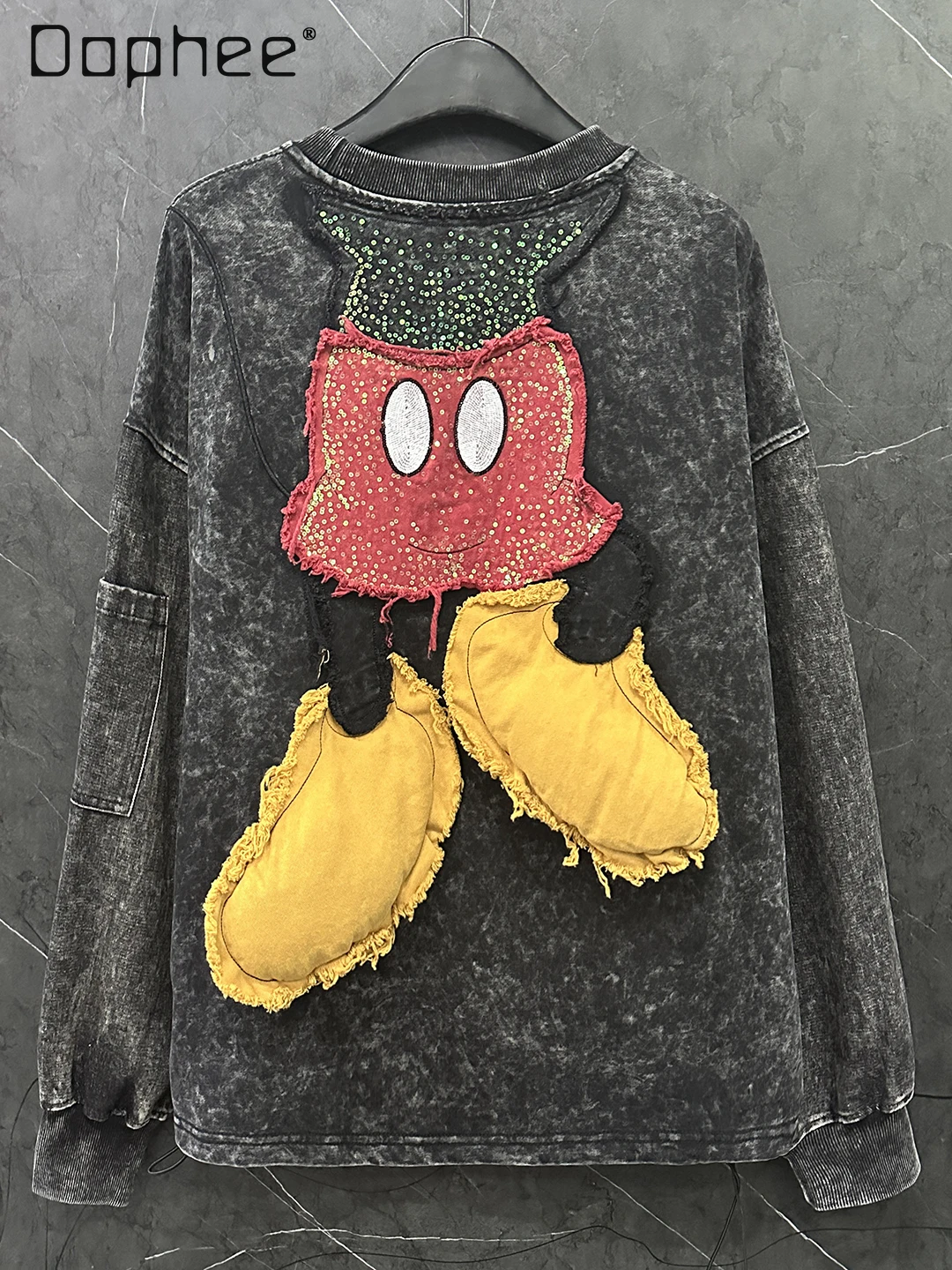 

2025 Autumn New Heavy Industry Cartoon Patch Embroidery Crew Neck Sweatshirt for Women Loose Casual Versatile Top Trendy Hoodie