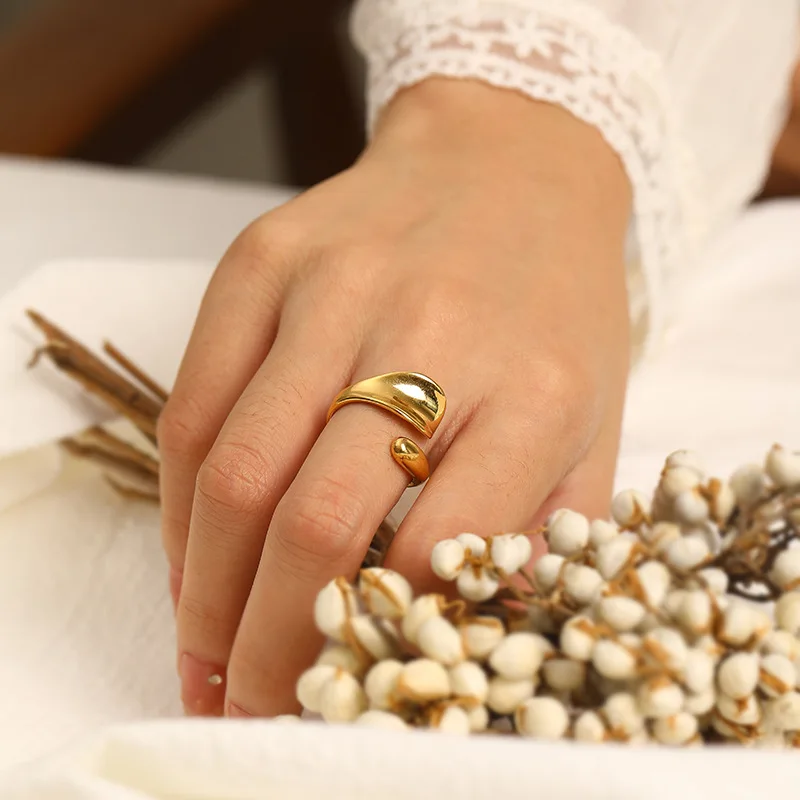Gold Plated Irregular Sculptural Ring - Avant-Garde Fluid Design, Hot Selling Cross-Border Statement Jewelry, Edgy Gift for Mini
