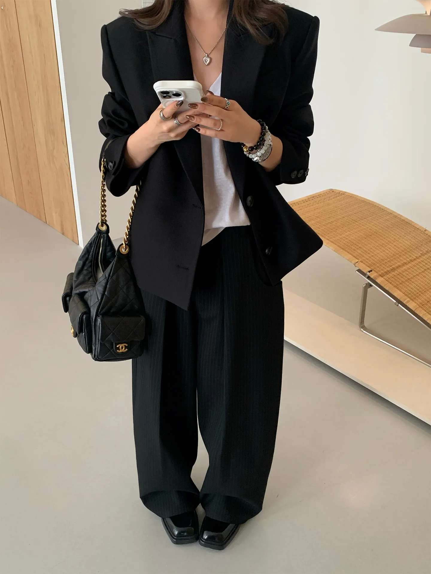 

Casual Loose Wide Leg Pants Women's Vertical Stripe Pleated Design Spring New Sle Comfortable Leisure Trousers