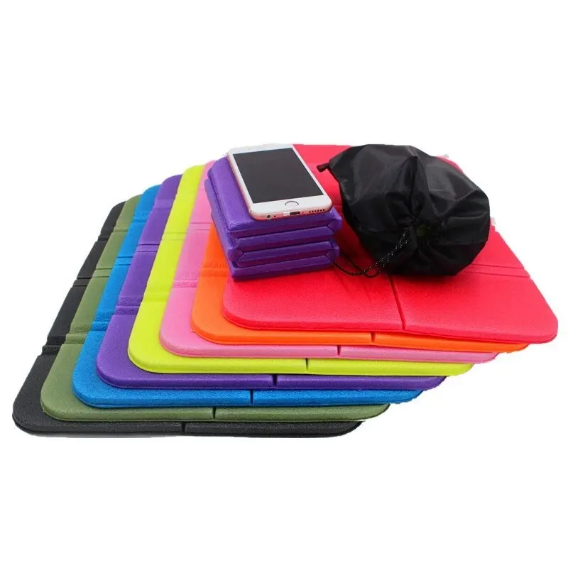 Portátil umidade prova esteiras, XPE Folding almofada, impermeável, pequeno piquenique Pad, praia Camping, ao ar livre, 6 cores