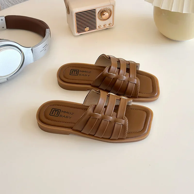 

2025 Children Fashion Slippers for Girls Summer New Korean Style Soft Non-slip Versatile Simple Daily Casual Princess Sandals