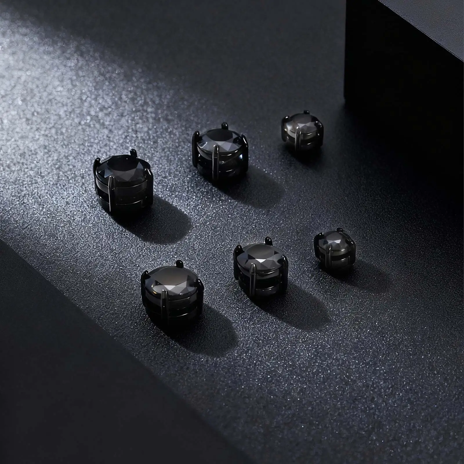 Punk Runde Zirkon Magnetische Ohrstecker Clips Nicht Piercing Edelstahl Kleine Ohrringe für Frauen Männer Modeschmuck ﻿ – Detail 3