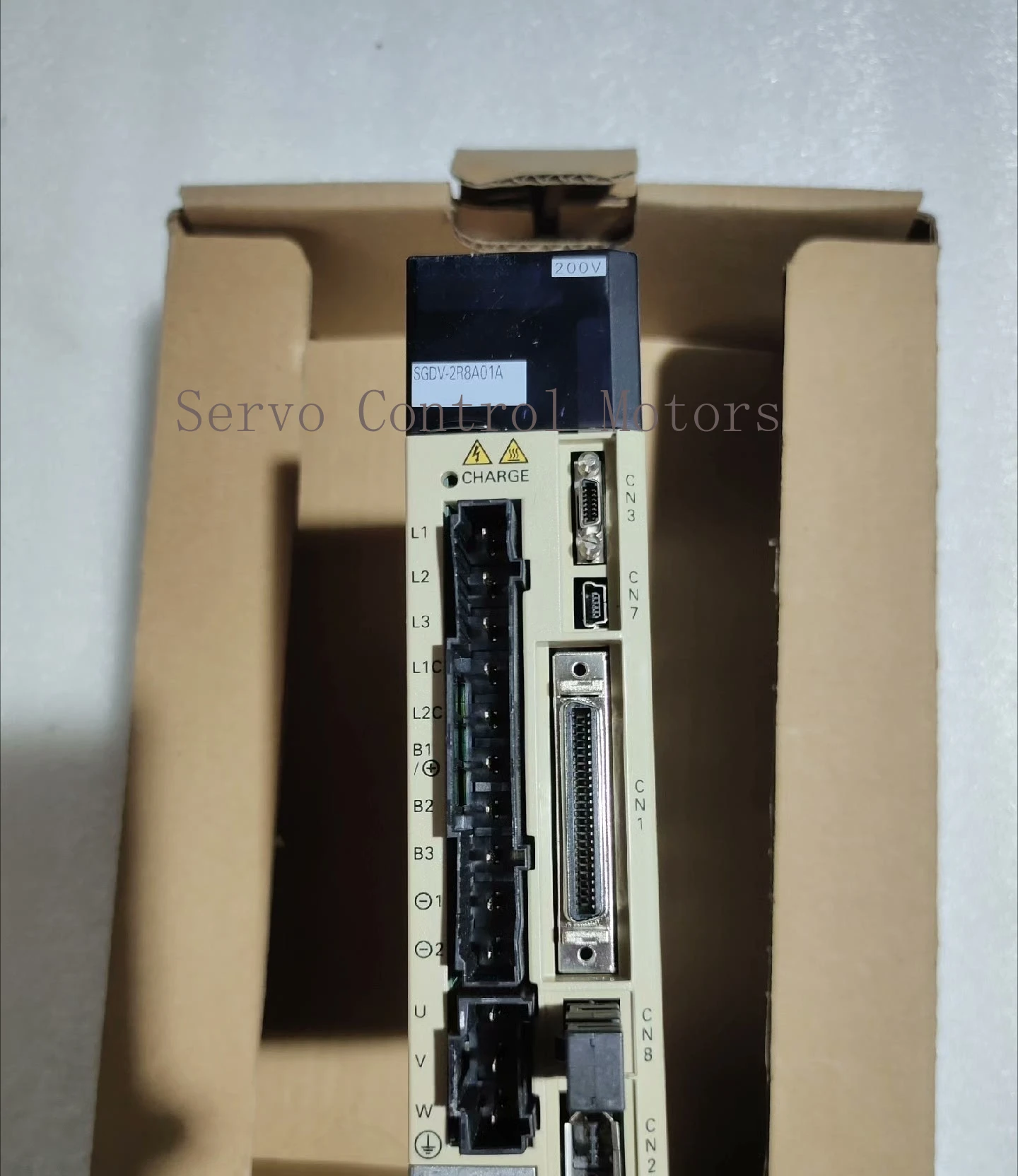 NEW in Box SGDV-2R8A01A SGDV-2R8A01A002000 SGDV-2R8A01B SGDV-2R8A01B002000 SGDV-2R8A11A SGDV-2R8A11A002000 SGDV-2R8A11B