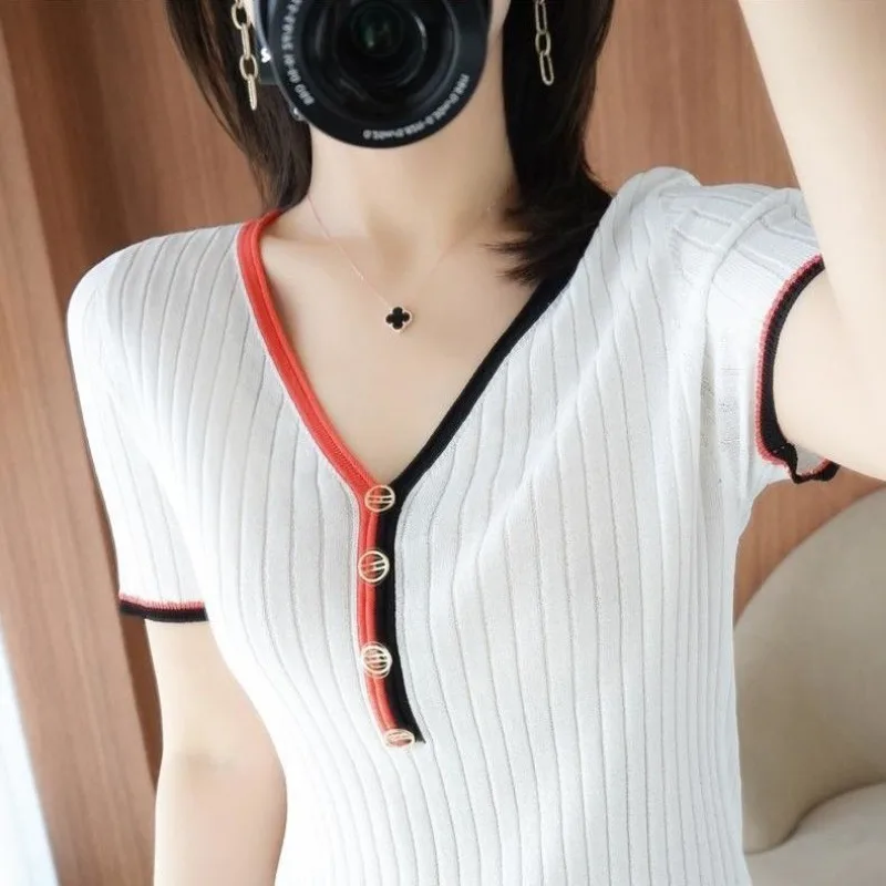 Women\'s 2024 Summer New Vintage Slim Knitted Thin V-neck Button Stripe Short Sleeve Contrast Color Bottom All-match T-shirt Tops